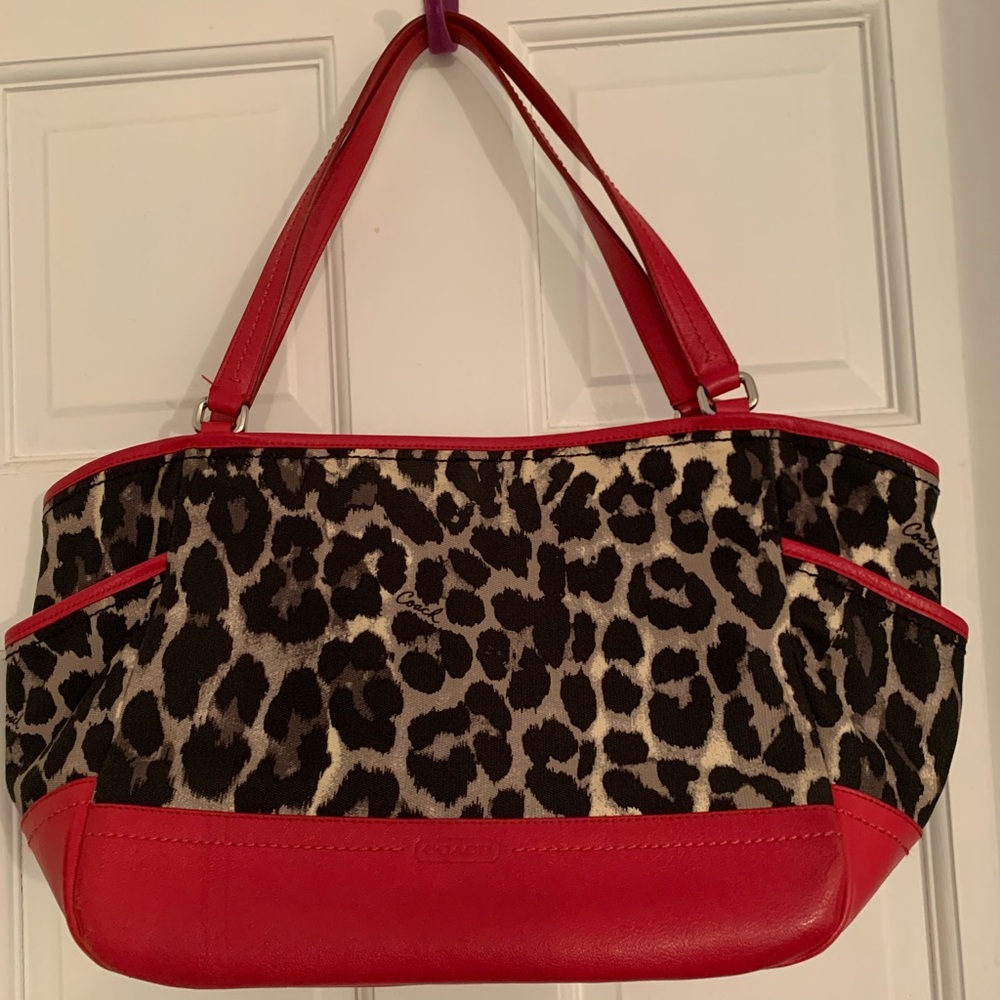 Coach shoulder bag